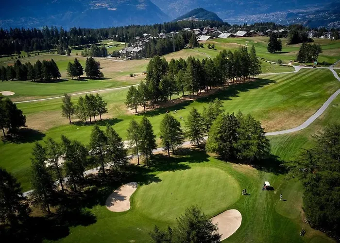 Appartamento Au Bon Coeur L Golf L View L By Cosyhome *